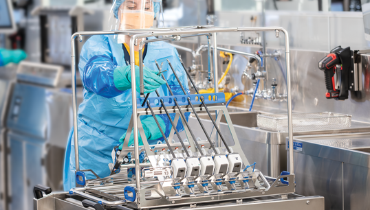 Sterilizing robotic surgical instruments 